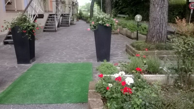 Hotel La Passeggiata Desenzano del Garda Kültér fotó