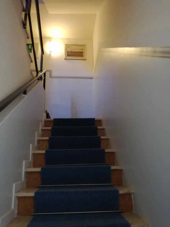 Hotel La Passeggiata Desenzano del Garda Kültér fotó